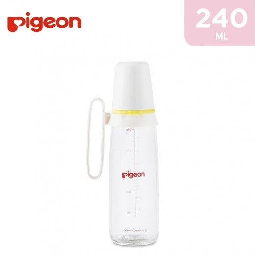 Pigeon Peristaltic Nursing Bottle Plastic with Handle, 240ml